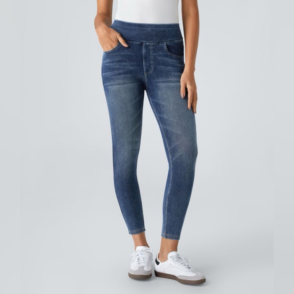 Halara Flex™ High Waisted Pockets Denim Casual Leggings 7/8 Size M NWT